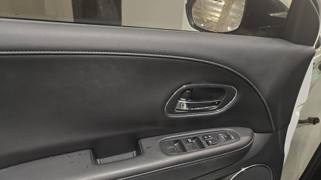 used 2022 Honda HR-V car, priced at $26,992