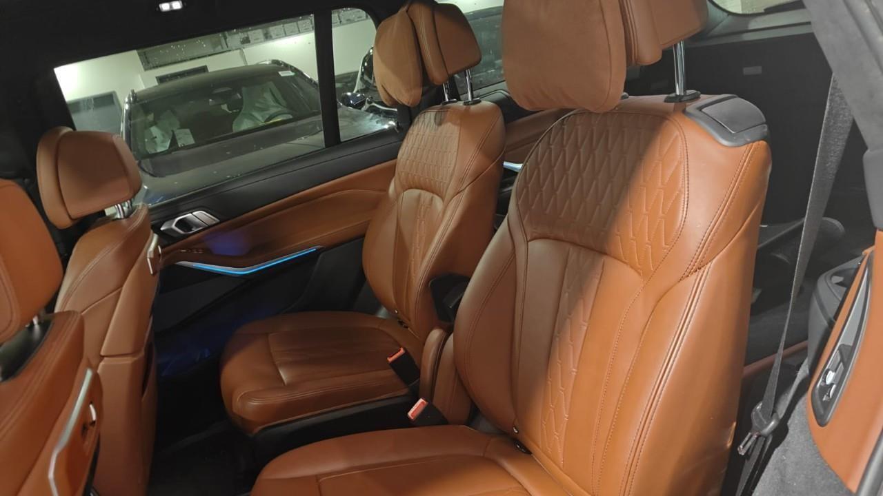 used 2023 BMW X7 car, priced at $94,992