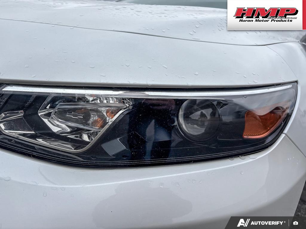 used 2017 Chevrolet Malibu car, priced at $17,284