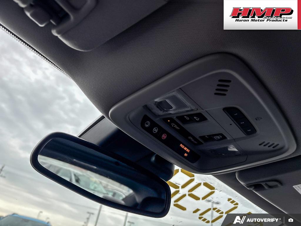 used 2017 Chevrolet Malibu car, priced at $17,284