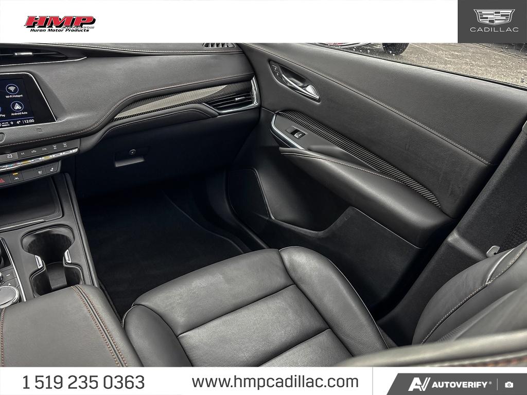 used 2021 Cadillac XT4 car, priced at $32,284