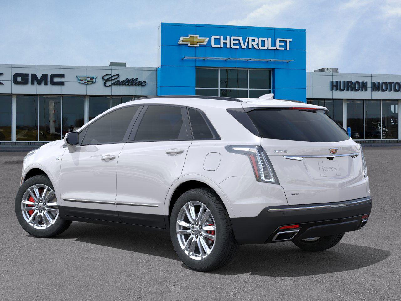 new 2026 Cadillac XT5 car, priced at $74,032