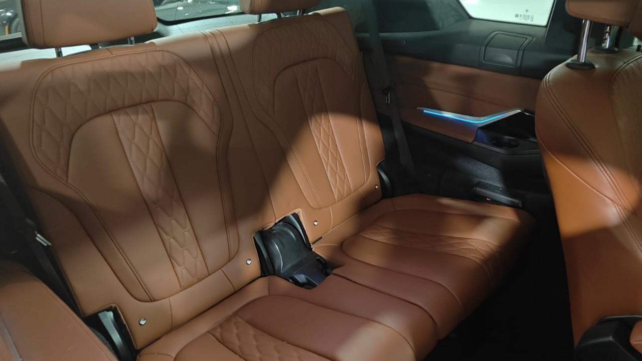 used 2023 BMW X7 car, priced at $94,992