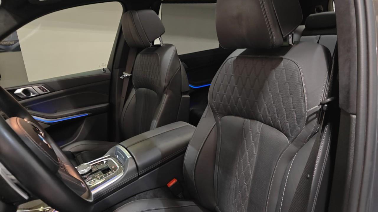 used 2024 BMW X7 car, priced at $99,992