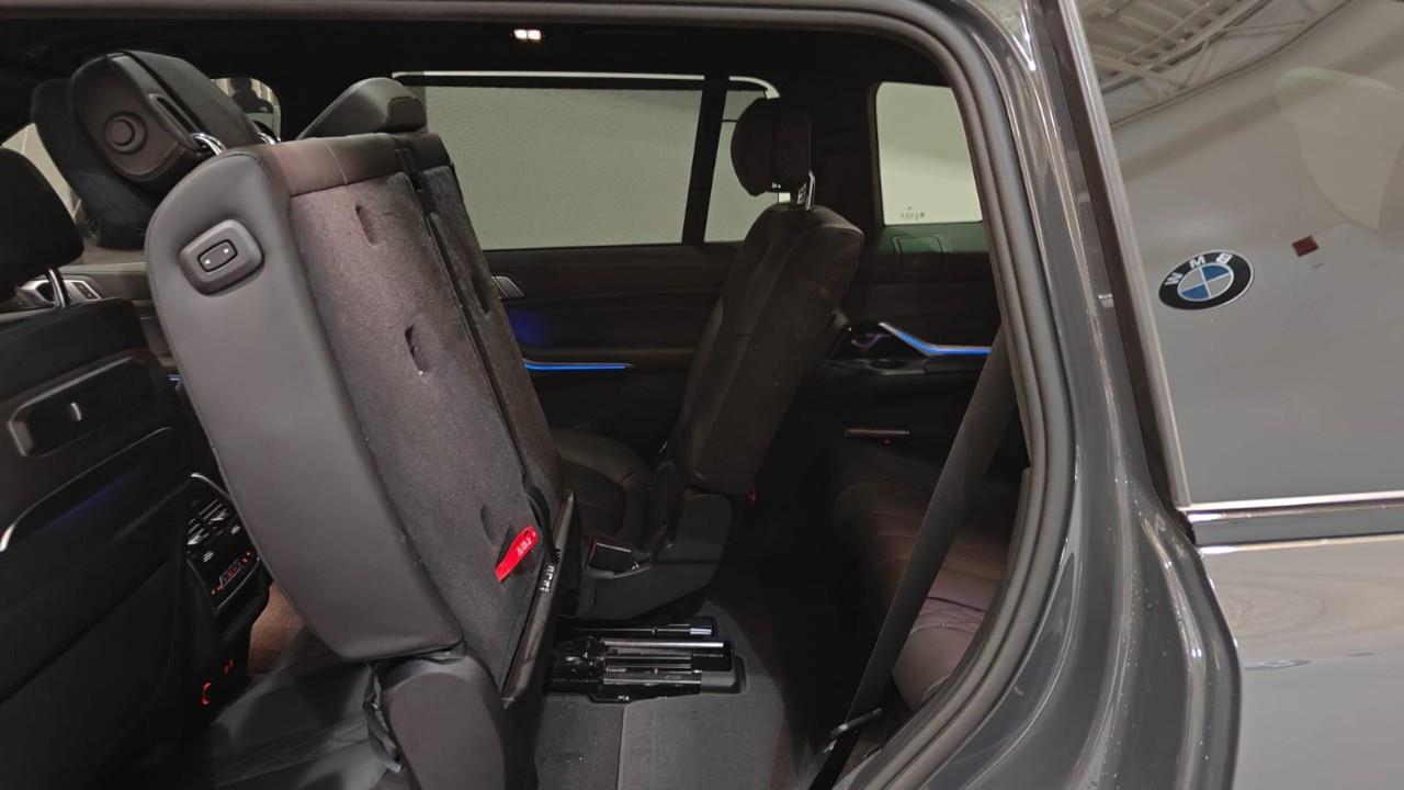 used 2024 BMW X7 car, priced at $99,992