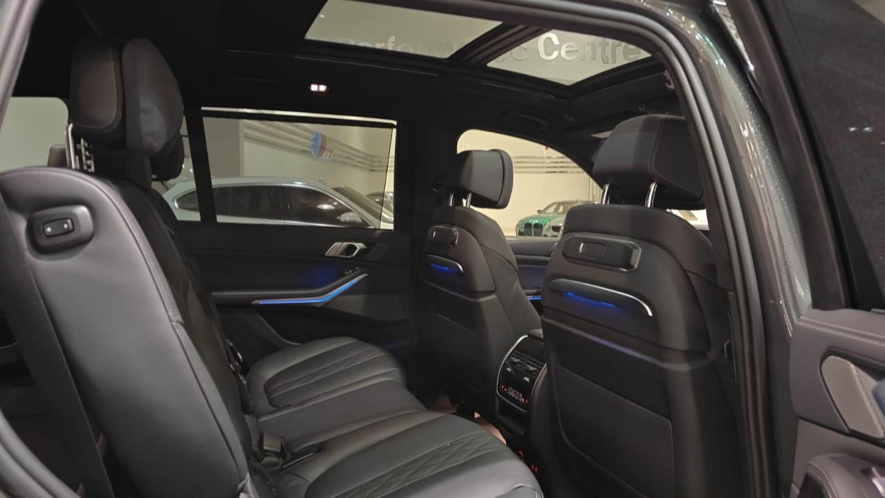 used 2024 BMW X7 car, priced at $99,992