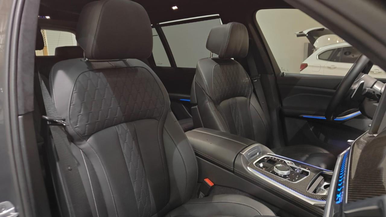 used 2024 BMW X7 car, priced at $99,992